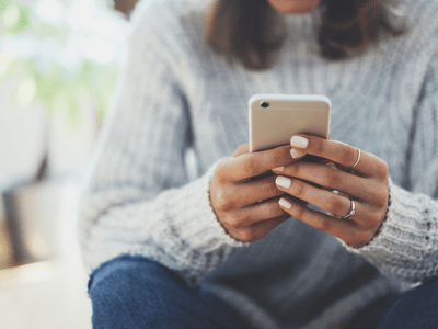 Text notifications for digital healthcare